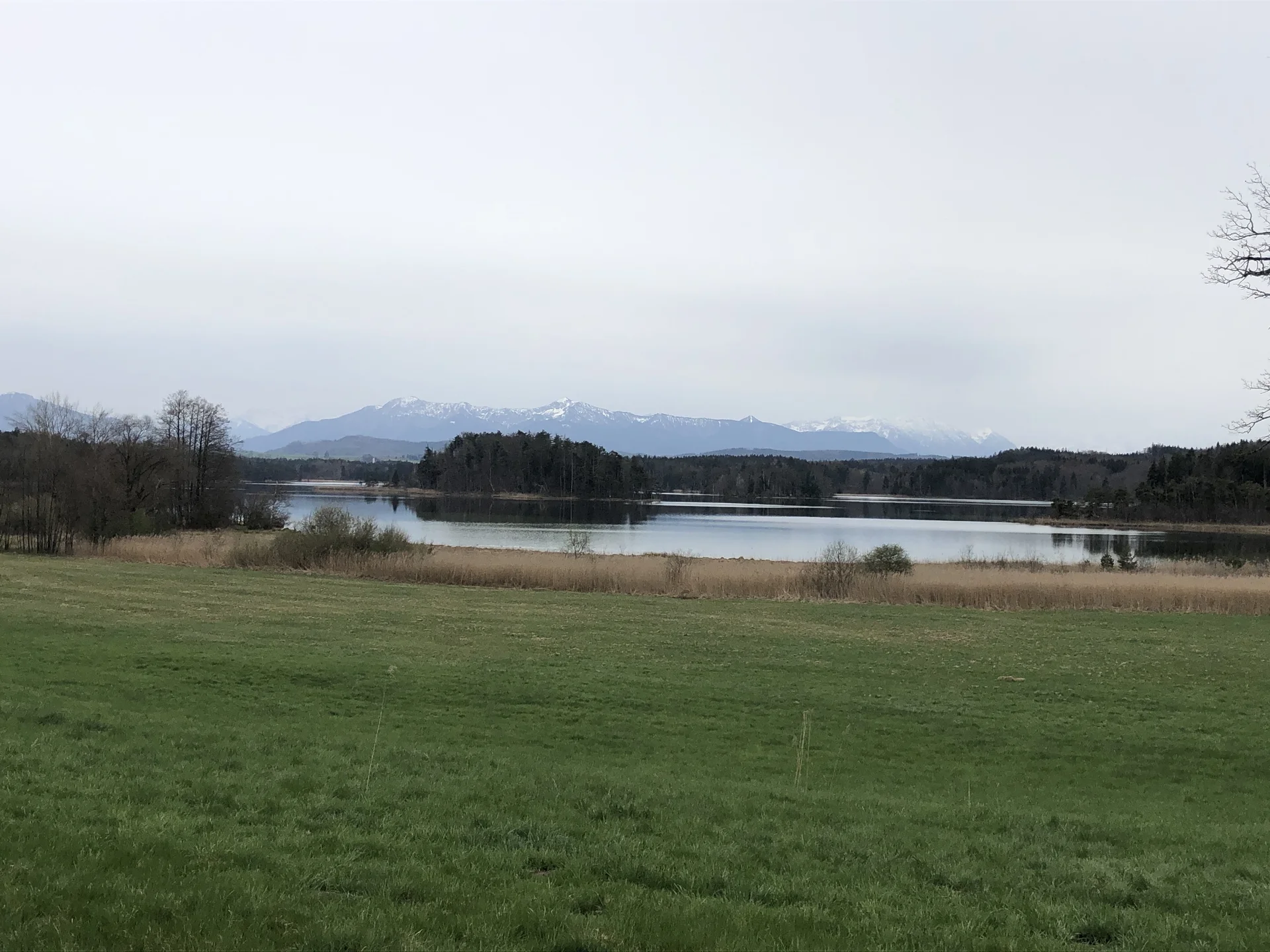 Großer Ostersee mit Herzogstand im Hintergrund | © Florian Fell, eigenes Werk
