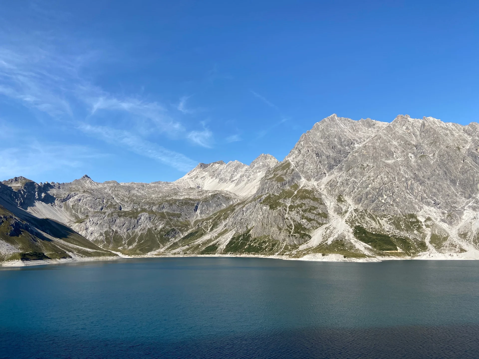 Blick zur Schesaplana über Lünersee | © Matthias