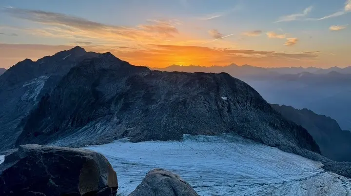 Sonnenaufgang am Felsköpfl (3.235)  | © Matti