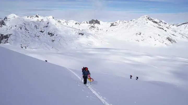 Skitour_Winterraum | © Tim Hüttinger