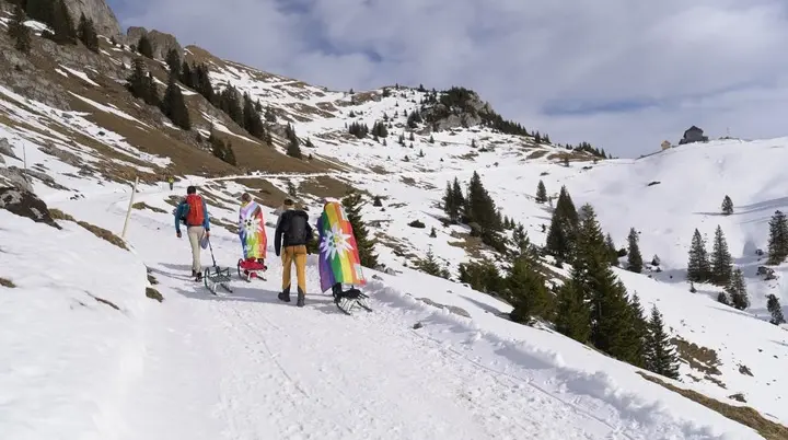 Schlitten | © Tim Hüttinger